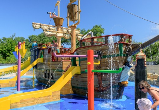 Meerpaal - Waterspeelschip.jpg